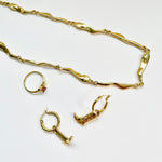 Charger l'image dans la galerie, La Charmeuse