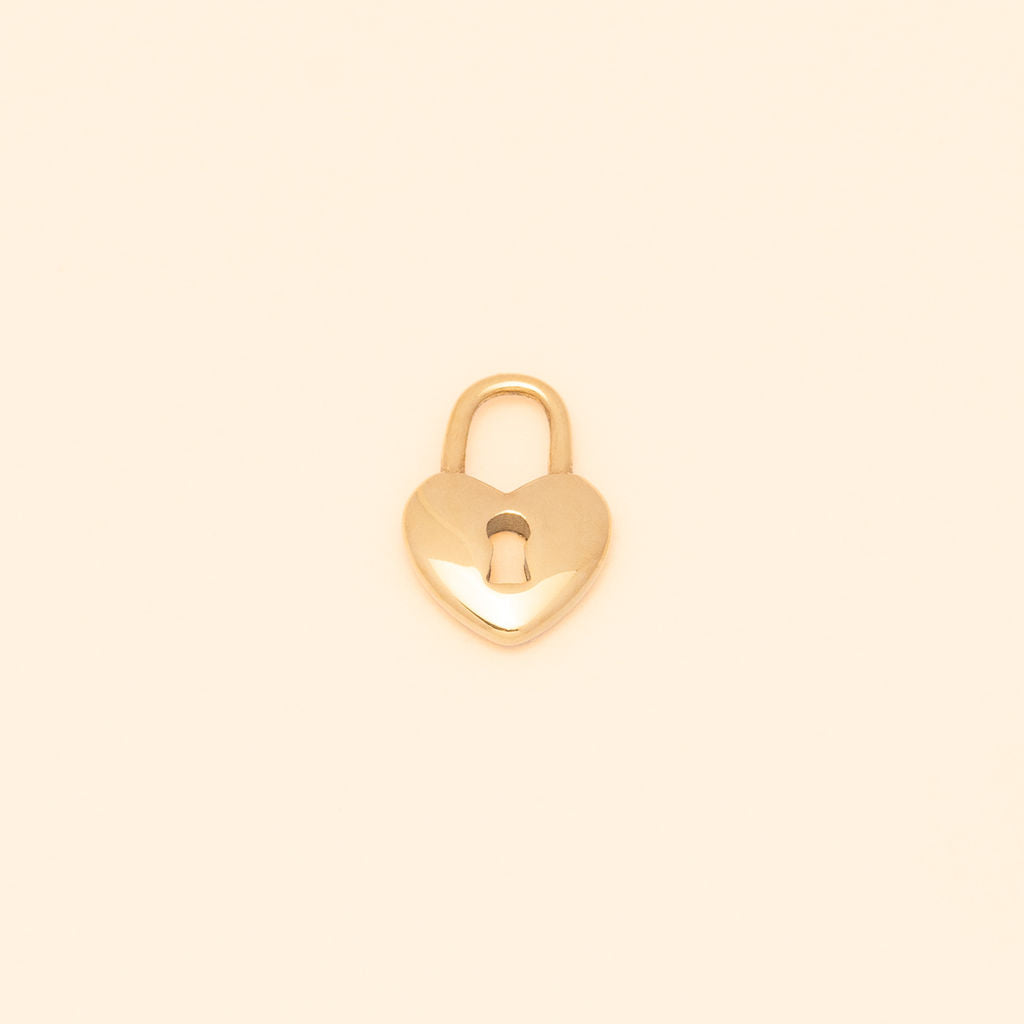 y♡Crystal☆bijou GUCCI Heart YBA645546001 – Finch Centre Jewellers